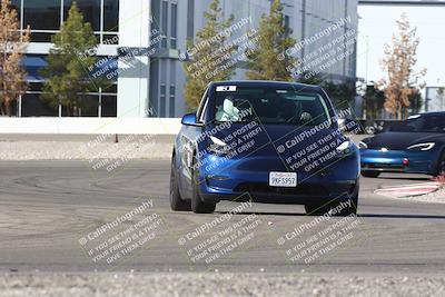 media/Nov-30-2024-Speed Ventures (Sat) [[7ec17e4095]]/TeslaCorsa B/Session 1 (Turn 13)/